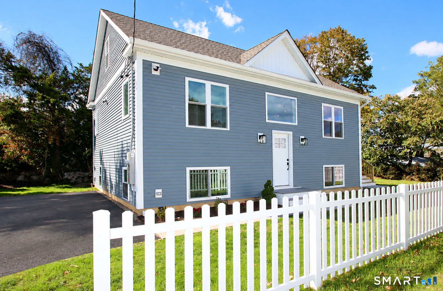 Property Photo:  13 Francis Road  CT 06810 
