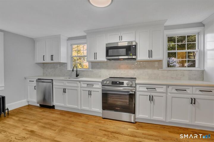 Property Photo:  196 Laning Street  CT 06489 