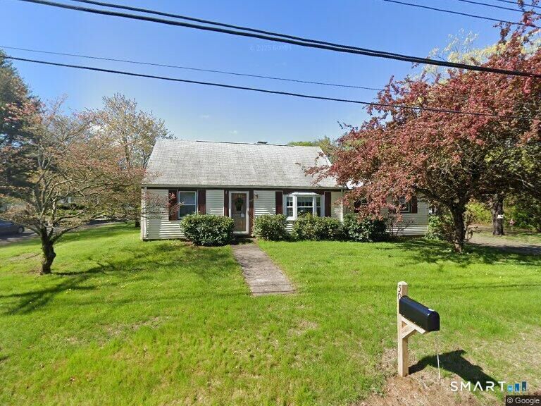 Property Photo: 50 Temple Street CT 06473