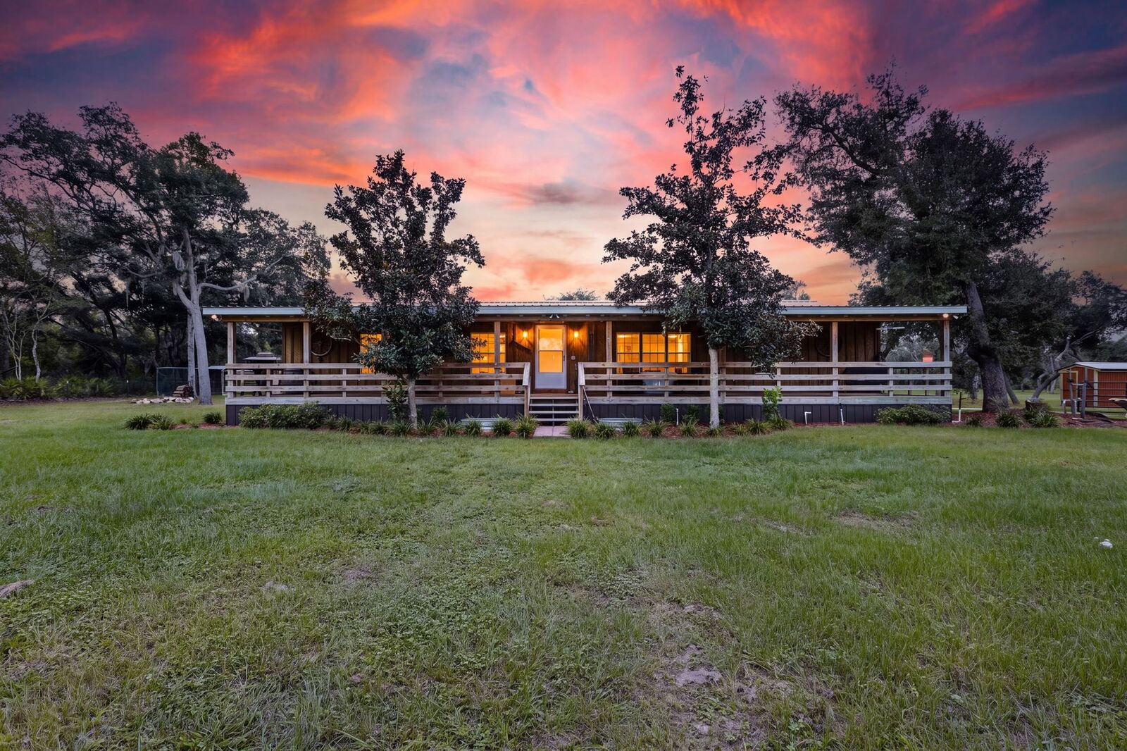Property Photo:  15200 Seaview Drive  FL 32348 