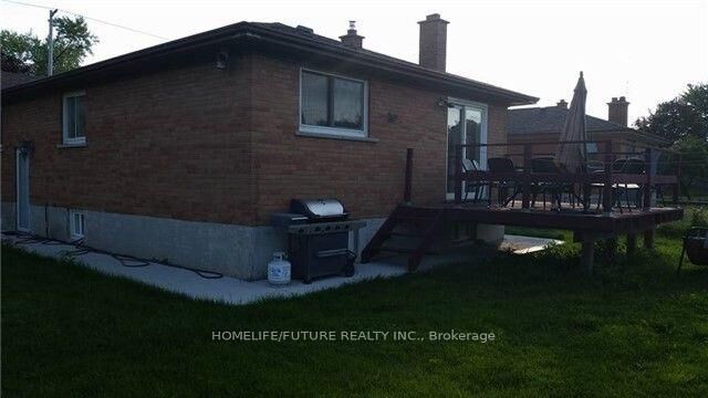 Property Photo:  7147 Harwick Drive Main  ON L4T 3A5 