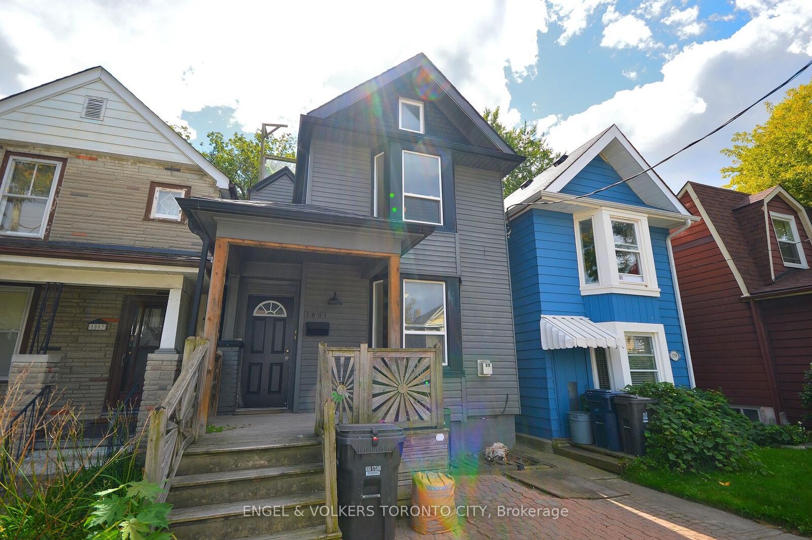 Property Photo: 1801 Dundas Street E Main Floor ON M4L 1M4