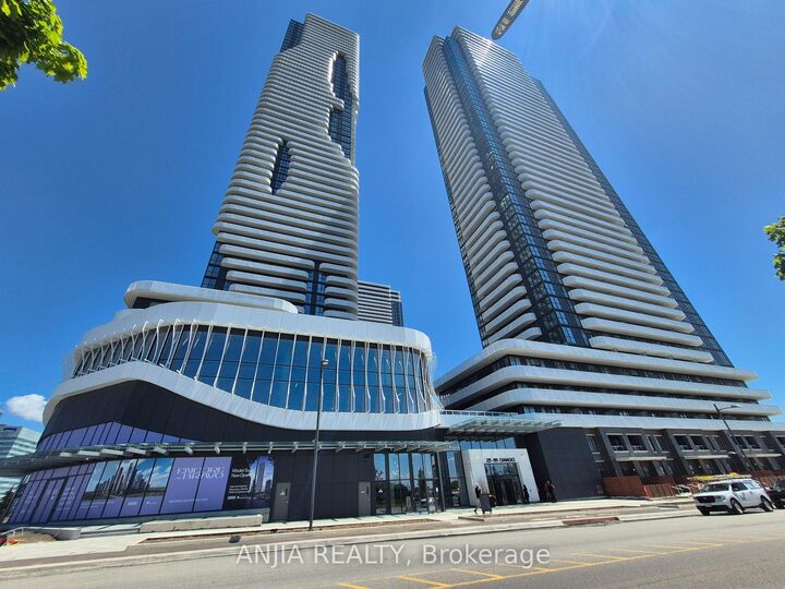 Property Photo:  225 Commerce Street 4015  ON L4K 0R1 