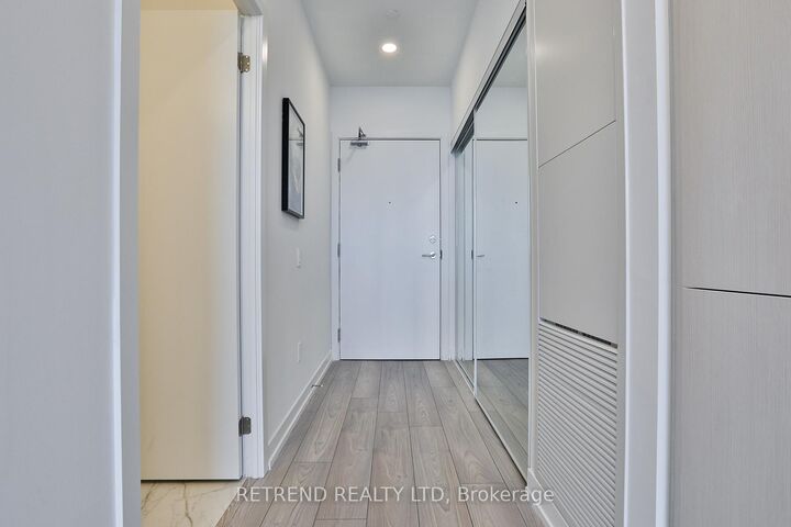 Property Photo: 82 Dalhousie Street Ph08 ON M5B 0C5