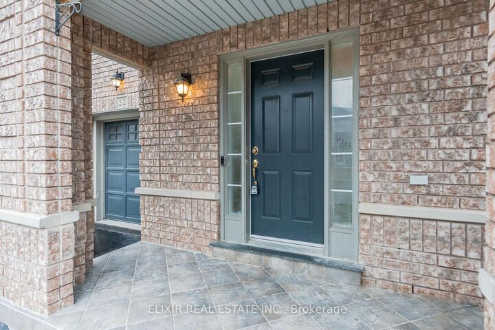 Property Photo:  32 Trumpet Valley Boulevard  ON L7A 3N8 