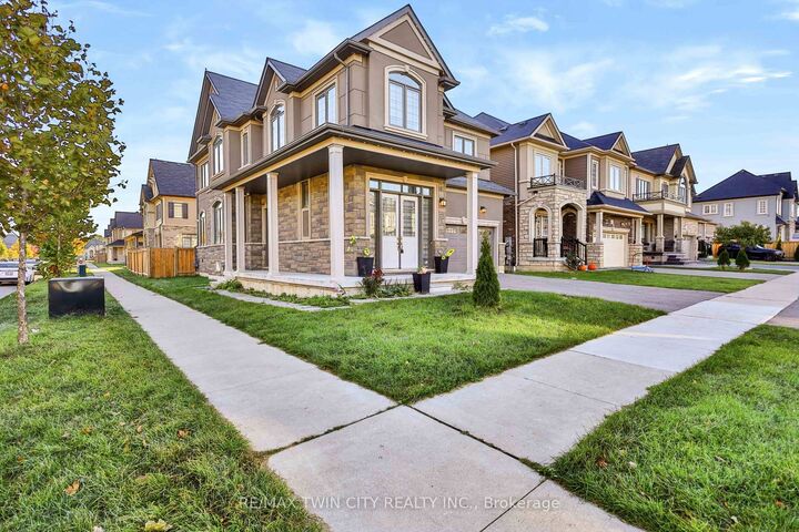 Property Photo:  1 Rowley Street  ON N3S 0J6 
