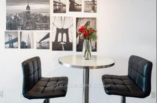 Property Photo:  50 Town Centre Court 701  ON M1P 4Y7 