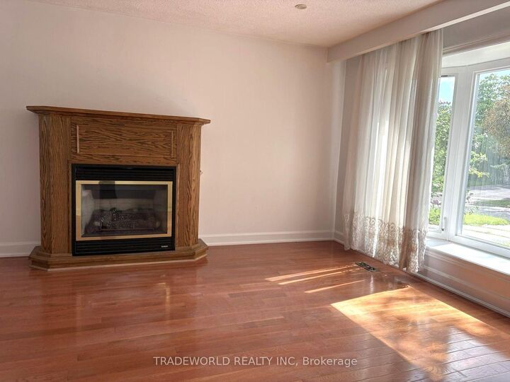 Property Photo:  54 Bridley Drive Main Floor  ON M1V 1A9 