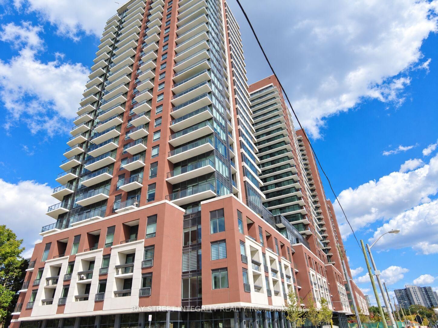 Property Photo:  4010 Eglinton Avenue W 1108  ON M9A 0G5 