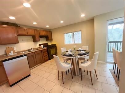 Property Photo:  10315 Lindberg Ave  PA 15235 
