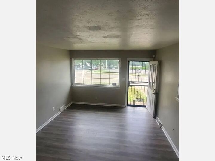 Property Photo: 4595 Lee Road OH 44128