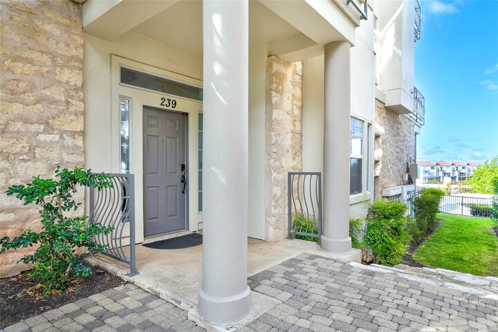 Property Photo:  2918 Ranch Road 620 N S-239  TX 78734 