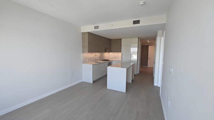 Property Photo:  2186 Gilmore Avenue  BC V5C 6A7 