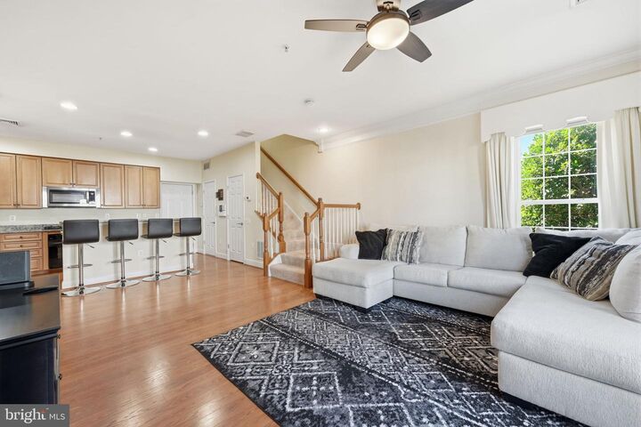 Property Photo:  14718 Potomac Branch Drive  VA 22191 