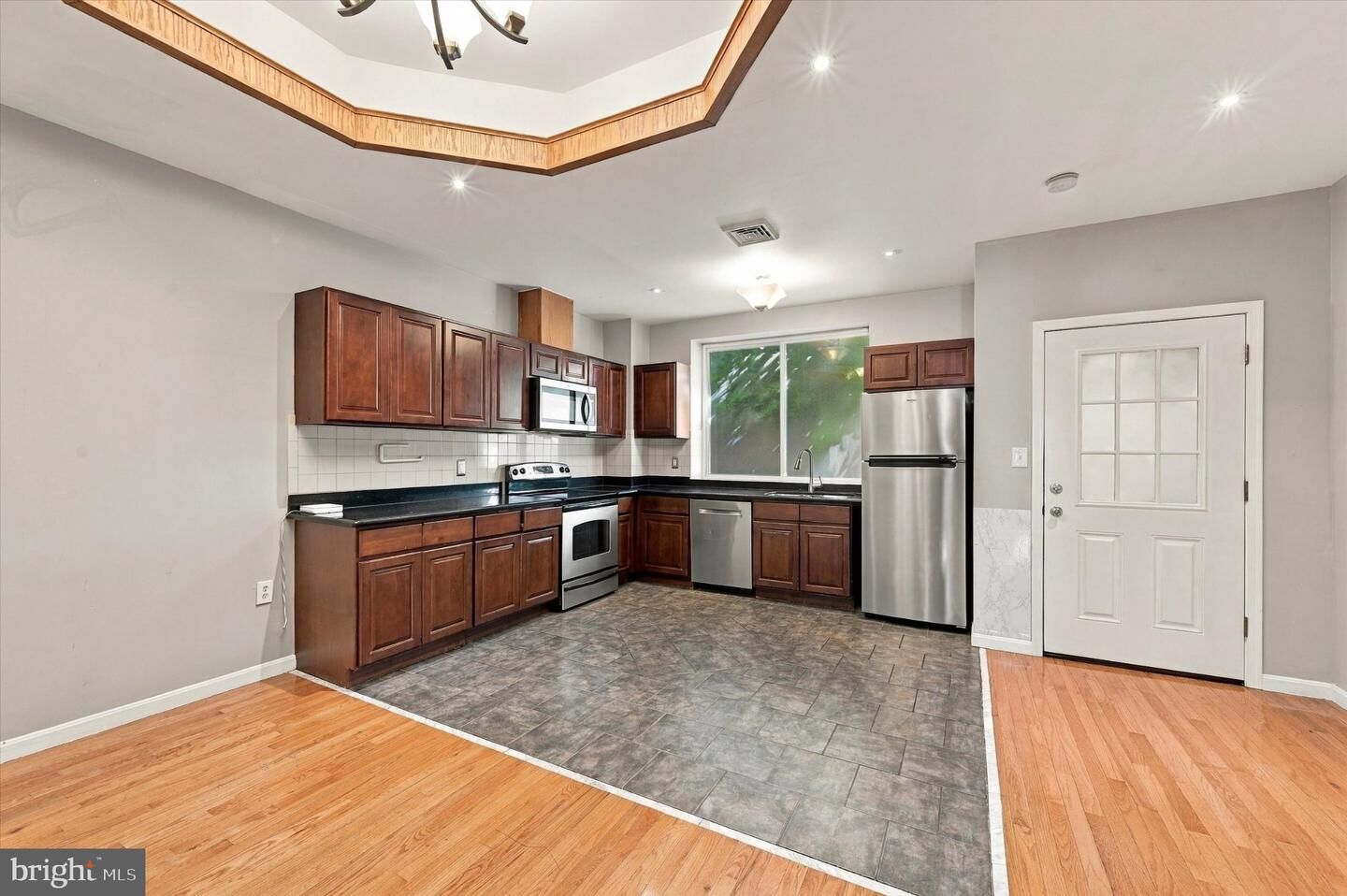 Property Photo:  2323 S Alder Street  PA 19148 