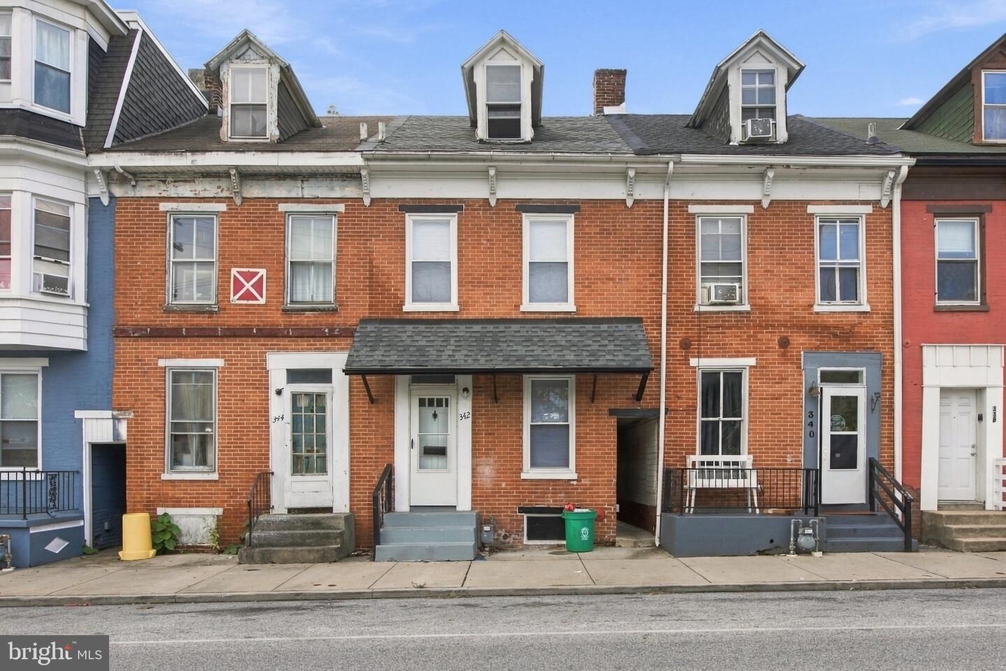 Property Photo:  342 S Pershing Avenue  PA 17401 