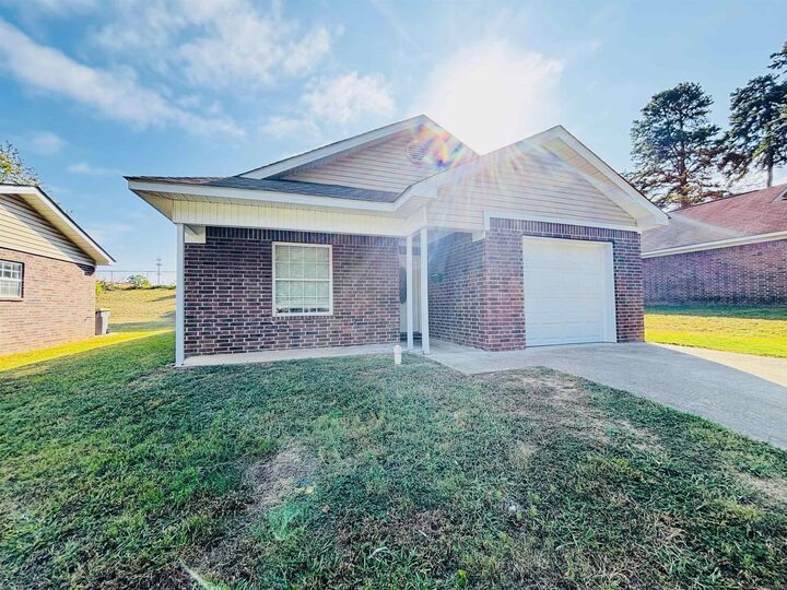 Property Photo:  1205 N Olive Street  AR 72019 