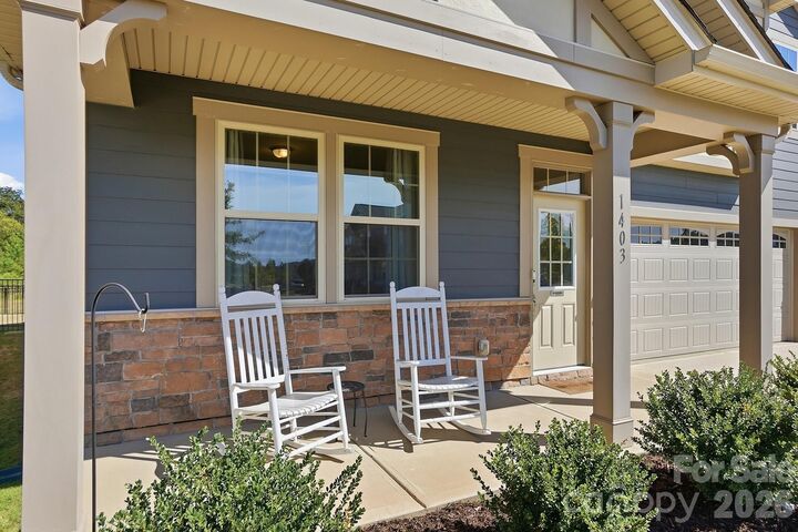 Property Photo:  1403 Laggan Lane  NC 28079 