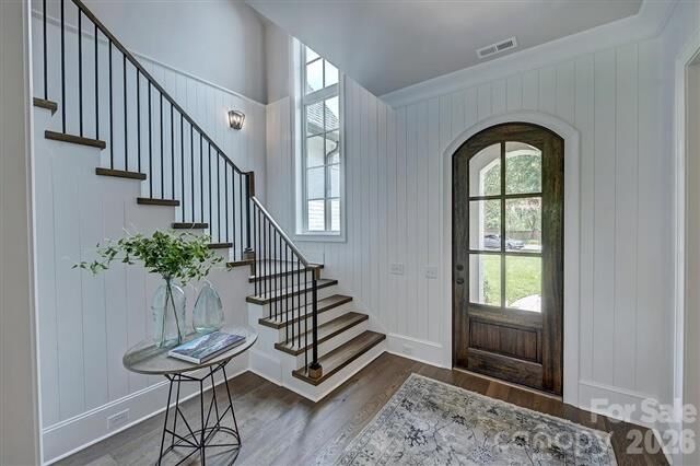Property Photo:  6510 Sharon Hills Road  NC 28210 