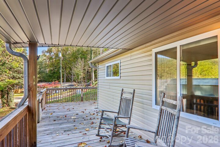Property Photo:  58 Leisure Lane  NC 28751 