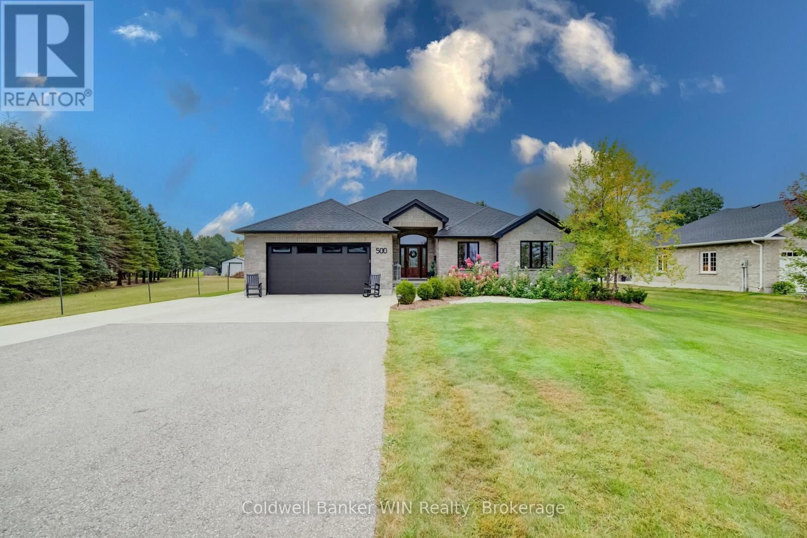 Property Photo:  500 Sligo Road West  ON N0G 2L1 