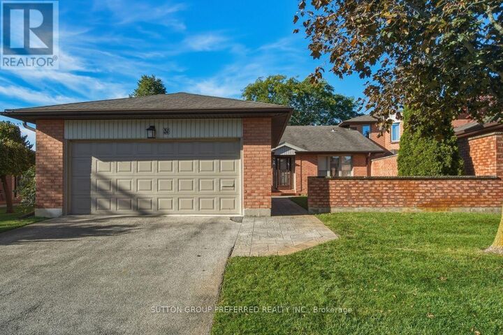 Property Photo:  55 Fiddlers Green Road 31  ON N6H 4T8 