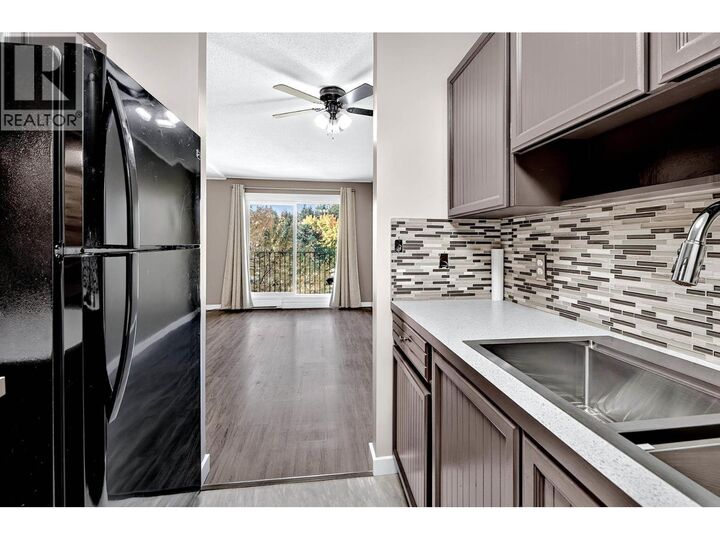 Property Photo:  245 Park Drive 18  BC V0E 1N1 