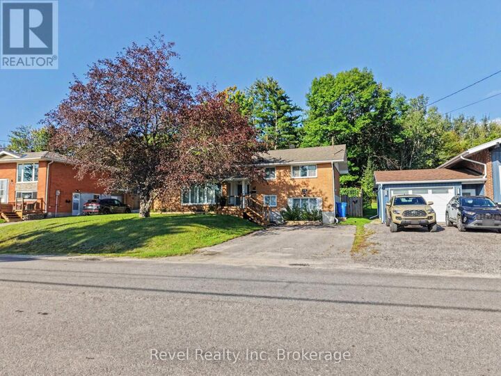 Property Photo: 673 Laurentian Avenue ON P1B 7T8