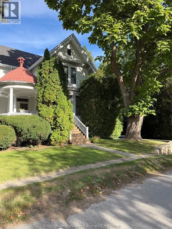Property Photo:  55 Water Street  ON N7M 3H8 
