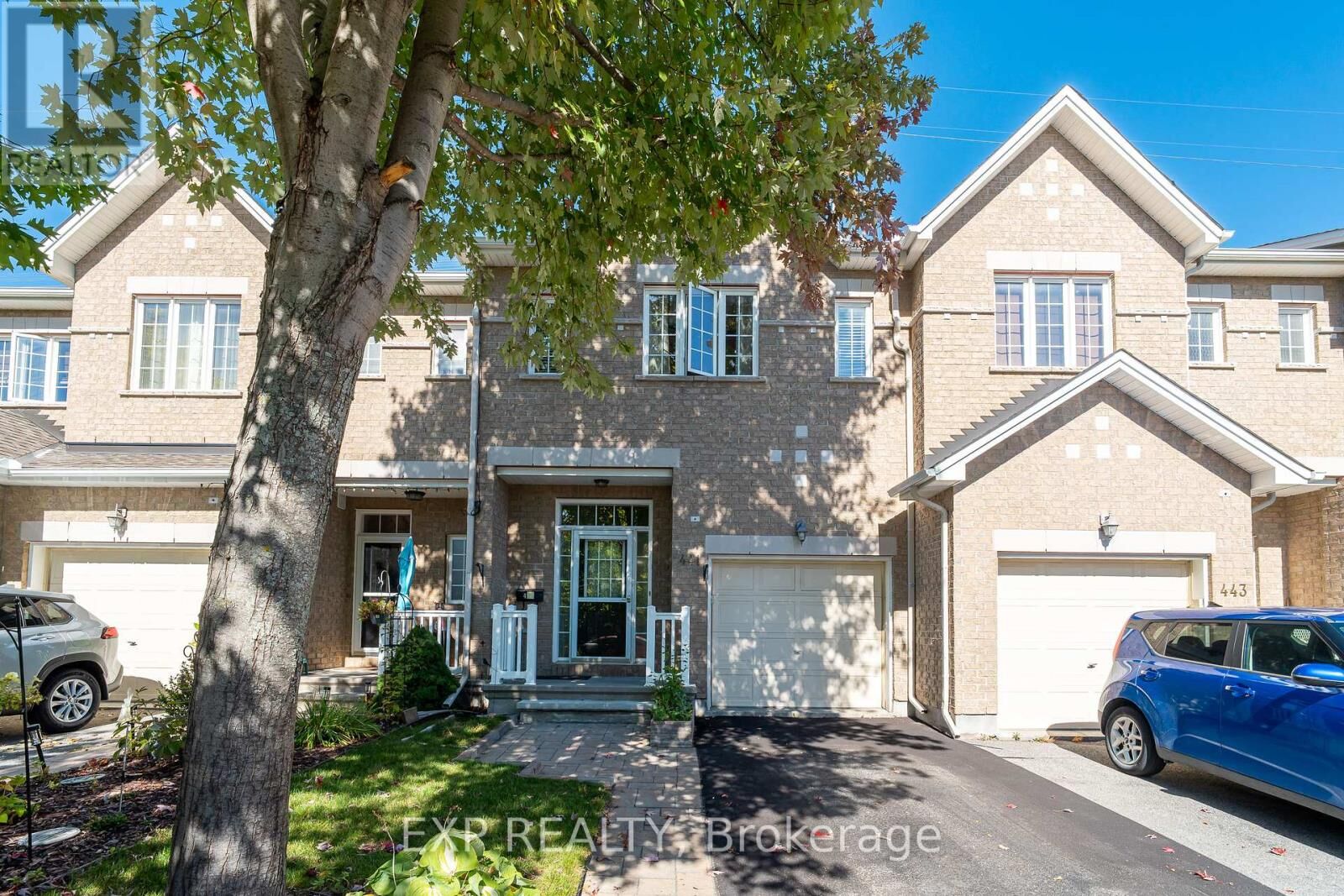 Property Photo:  441 Foxhall Way  ON K2M 0G1 