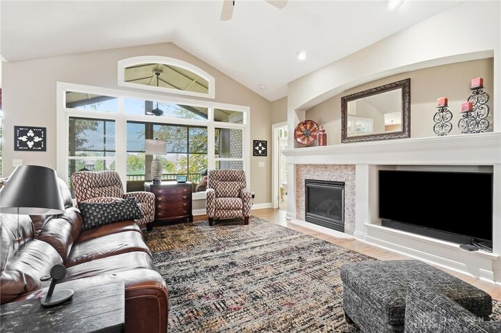 Property Photo: 837 Eagle Run Drive OH 45458