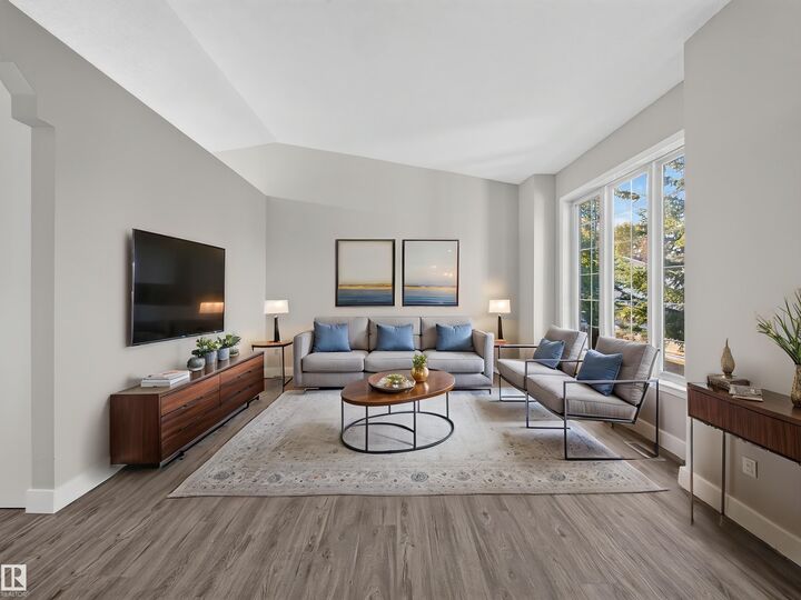 Property Photo:  310 Regency Drive  AB T8A 5W6 