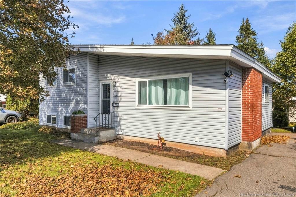 Property Photo:  59 Anne Street  NB E1C 4J4 
