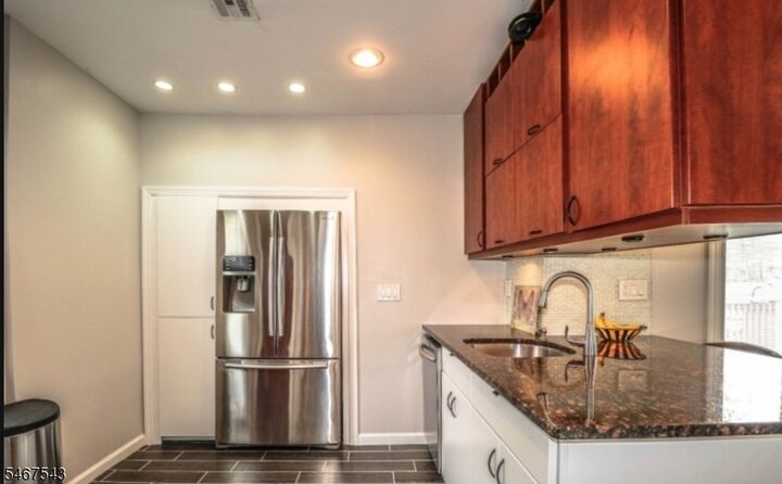 Property Photo: 1017 Main St NJ 07065
