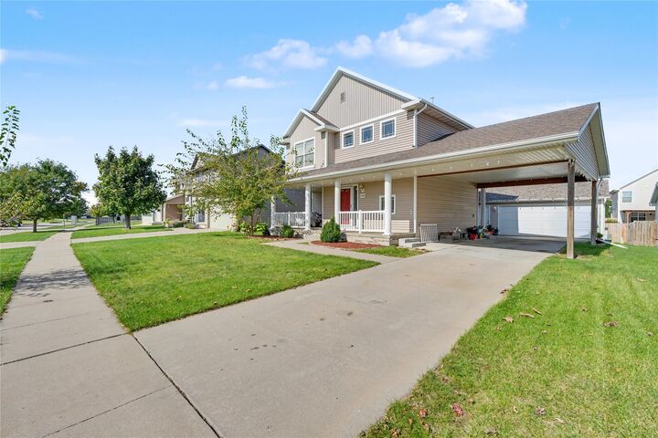 Property Photo:  3304 NW 19th Street  IA 50023 