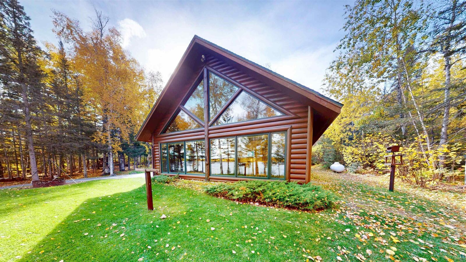 Property Photo: 425 South Shore Dr MN 55604