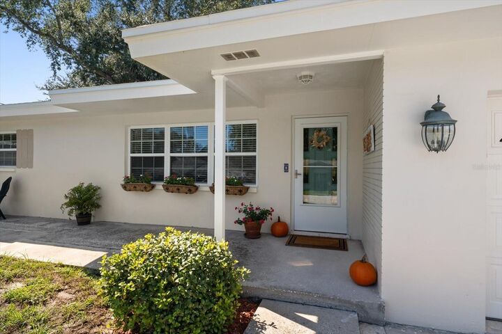 Property Photo: 1706 Owen Drive FL 33759