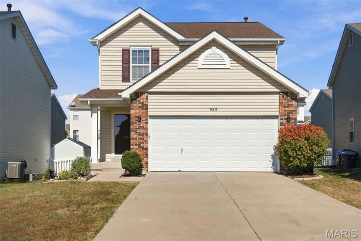 Property Photo:  429 Spring Trace  MO 63368 