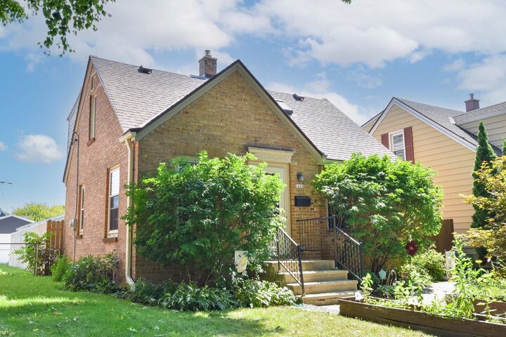 Property Photo:  2426 S 73rd St  WI 53219 