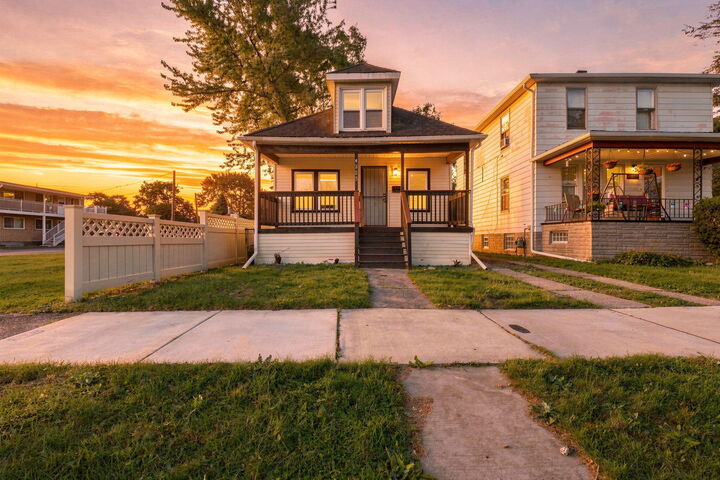 Property Photo:  4323 9th Street  MI 48229 