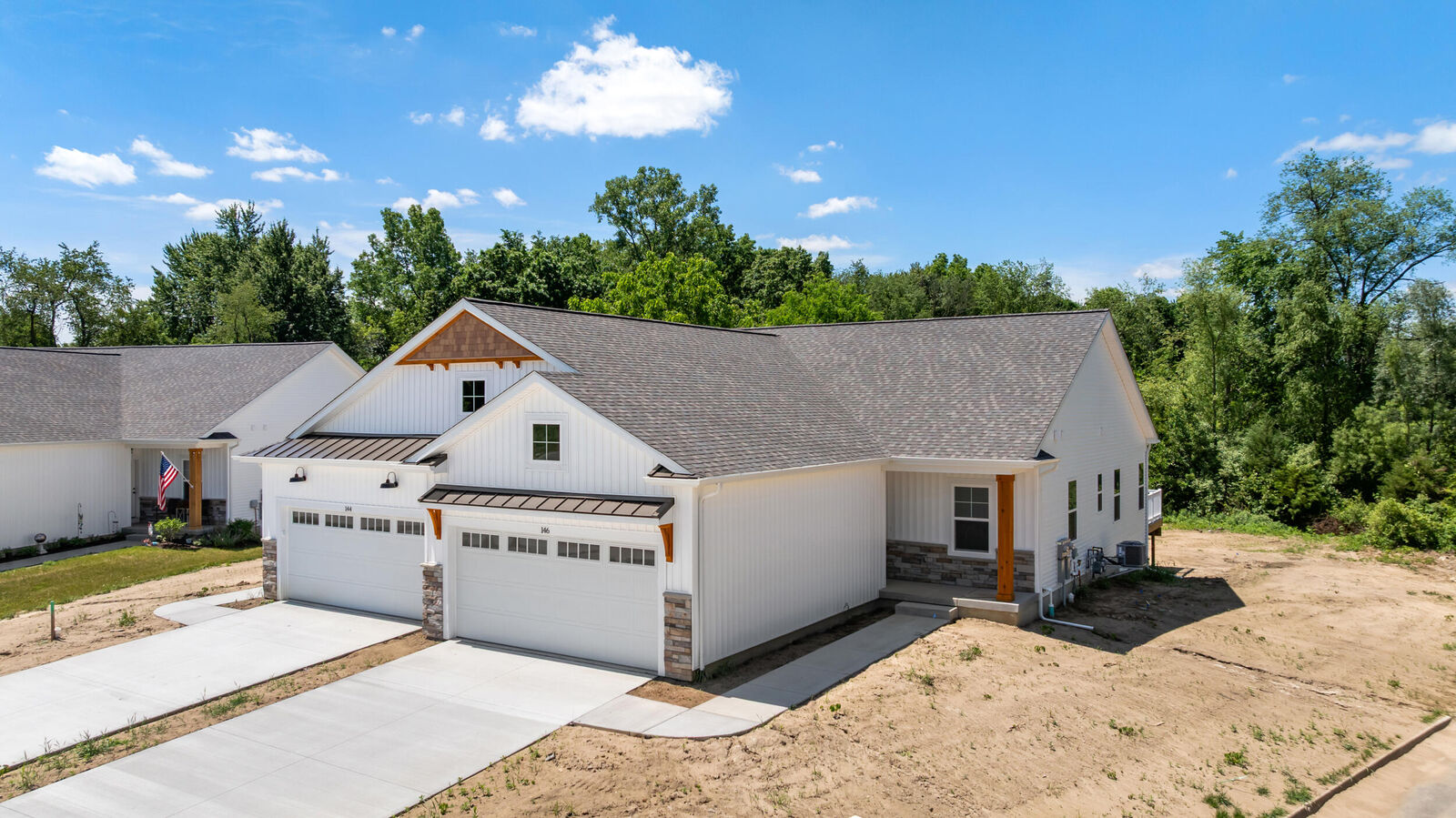 Property Photo:  812 Joyce Lane  MI 48879 