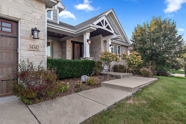 Property Photo: 14342 Fawn View Circle IL 60467