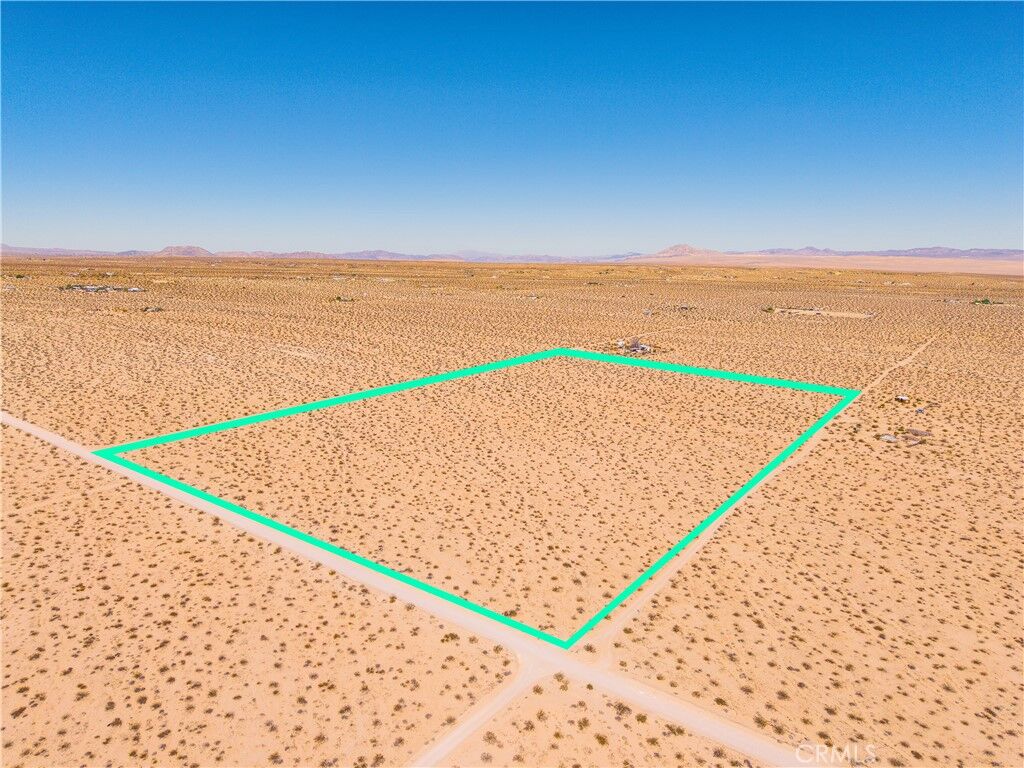 Property Photo: 66850 Sonora CA 92252