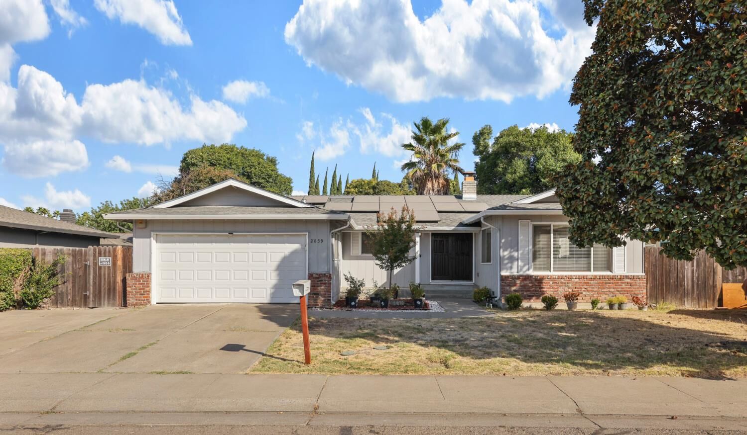 Property Photo:  2859 Amherst Drive  CA 95209 