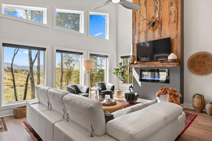 Property Photo:  160 Big Valley Drive  GA 30560 