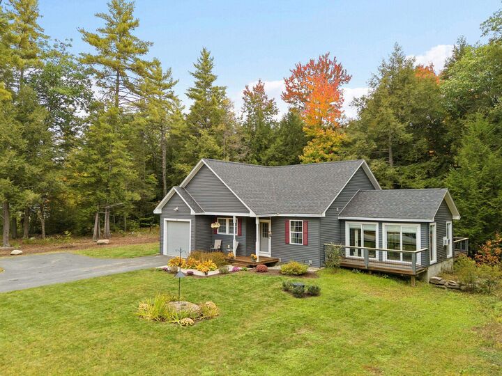 Property Photo:  16 Lucinda Circle Way  NH 03773 