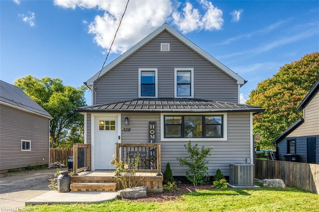 Property Photo:  328 Main Street  ON N4B 2M7 