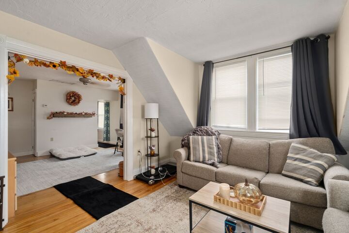 Property Photo:  12 Greendale Ave  MA 01606 