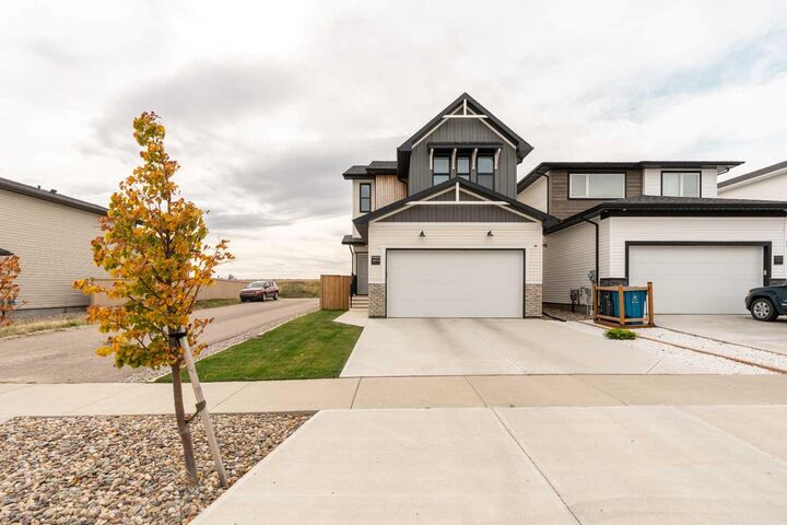 Property Photo:  894 Miners Boulevard W  AB T1J 5L9 