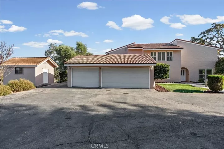 Property Photo:  10080 Andrita  CA 93422 